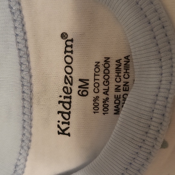 NWT five short sleeved onesies/bodysuits - Picture 2 of 3